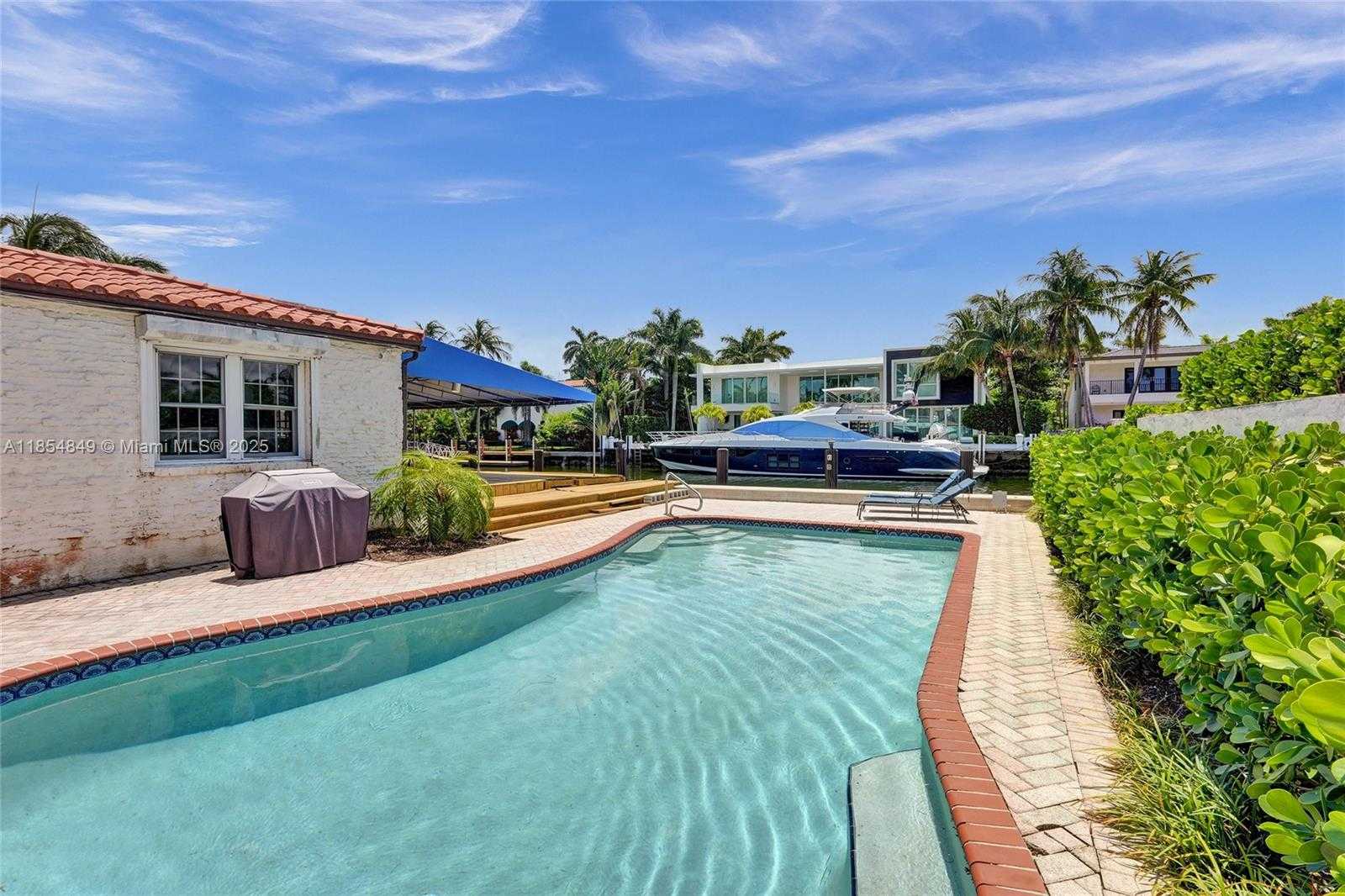 Small Image of 609 ISLE OF PALMS DR, Fort Lauderdale Number 52
