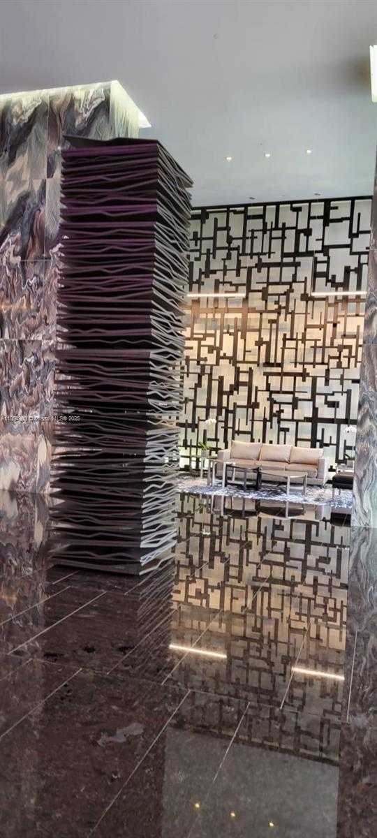 Small Image of 1850 SOUTH OCEAN DR #3007, Hallandale Beach Number 11
