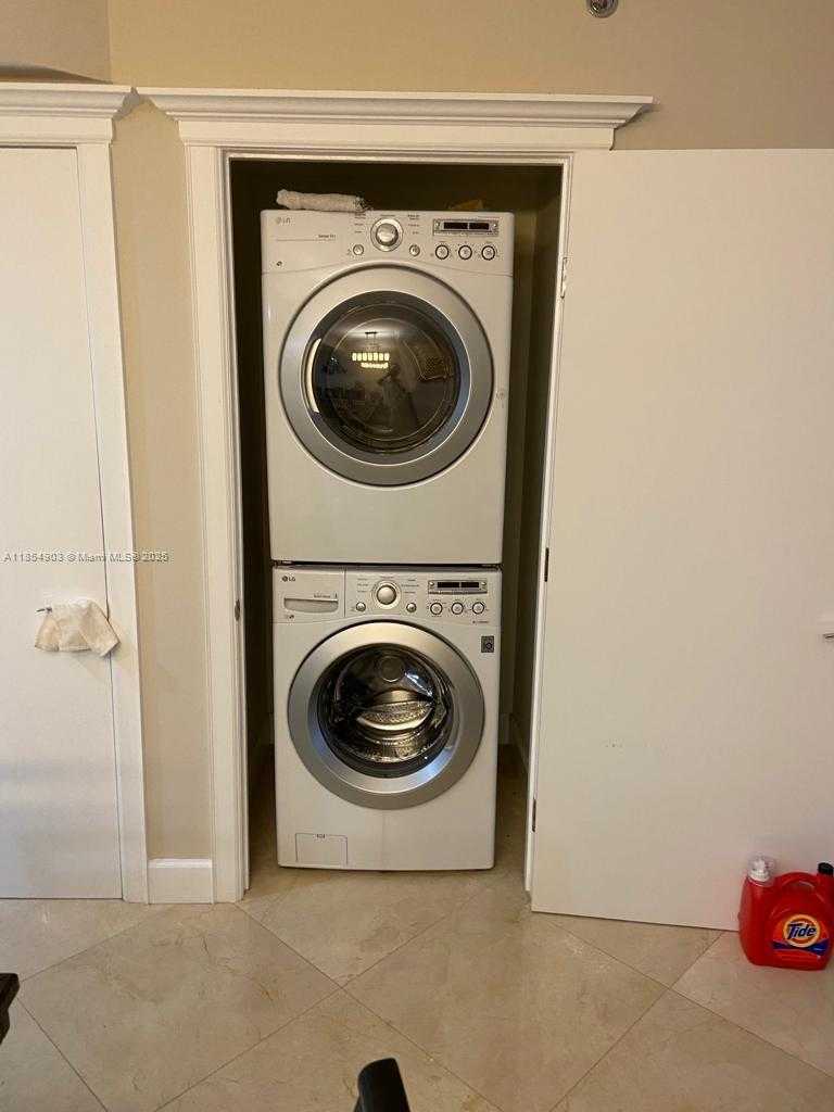 Small Image of 1850 SOUTH OCEAN DR #3007, Hallandale Beach Number 20