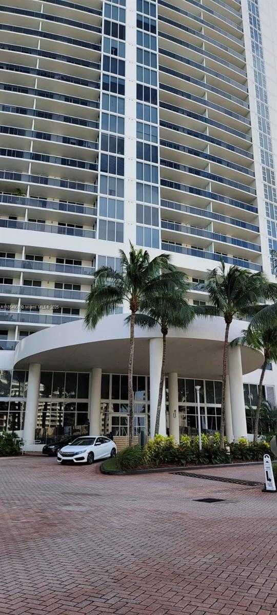 Small Image of 1850 SOUTH OCEAN DR #3007, Hallandale Beach Number 22