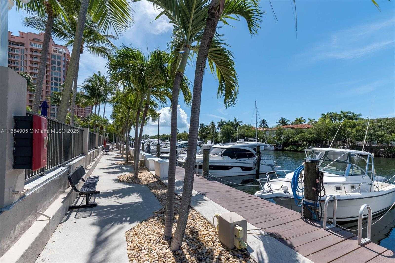 Small Image of 90 EDGEWATER DR #1015, Coral Gables Number 22