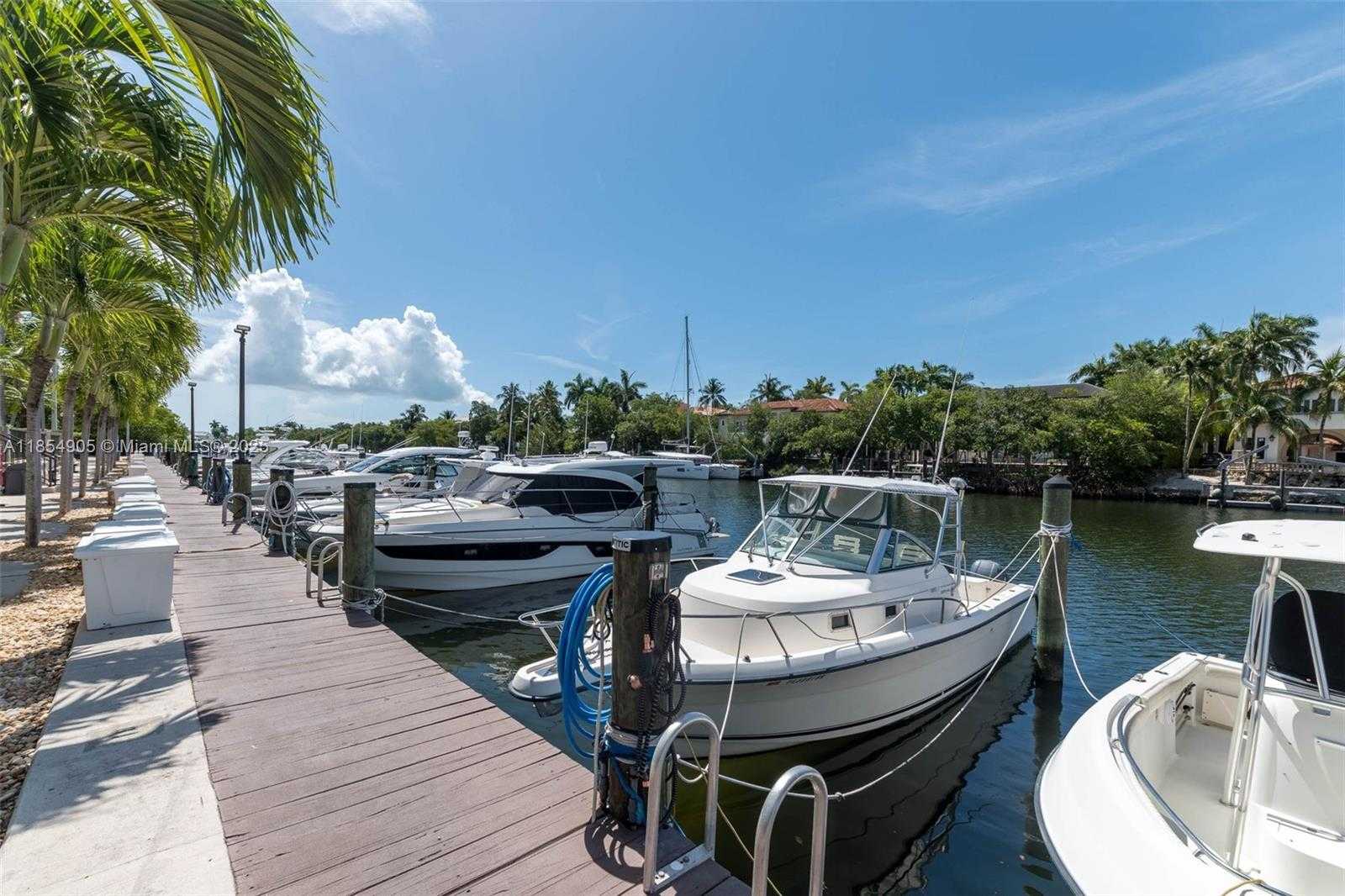 Small Image of 90 EDGEWATER DR #1015, Coral Gables Number 23