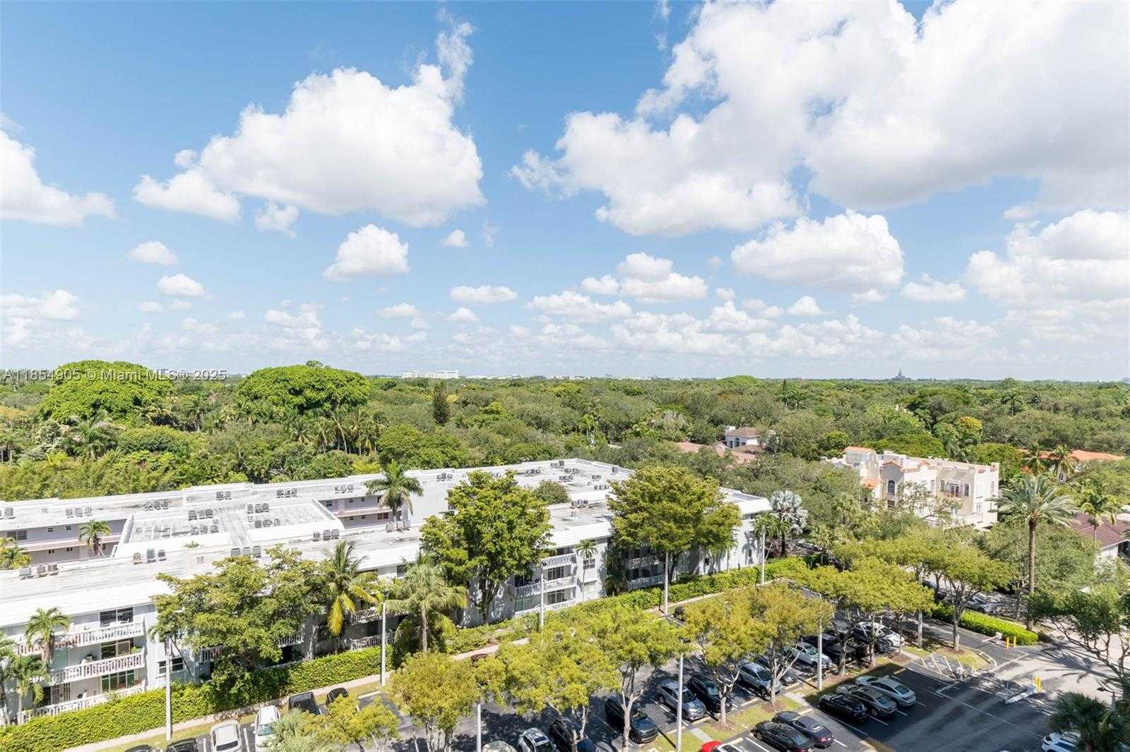 Small Image of 90 EDGEWATER DR #1015, Coral Gables Number 27