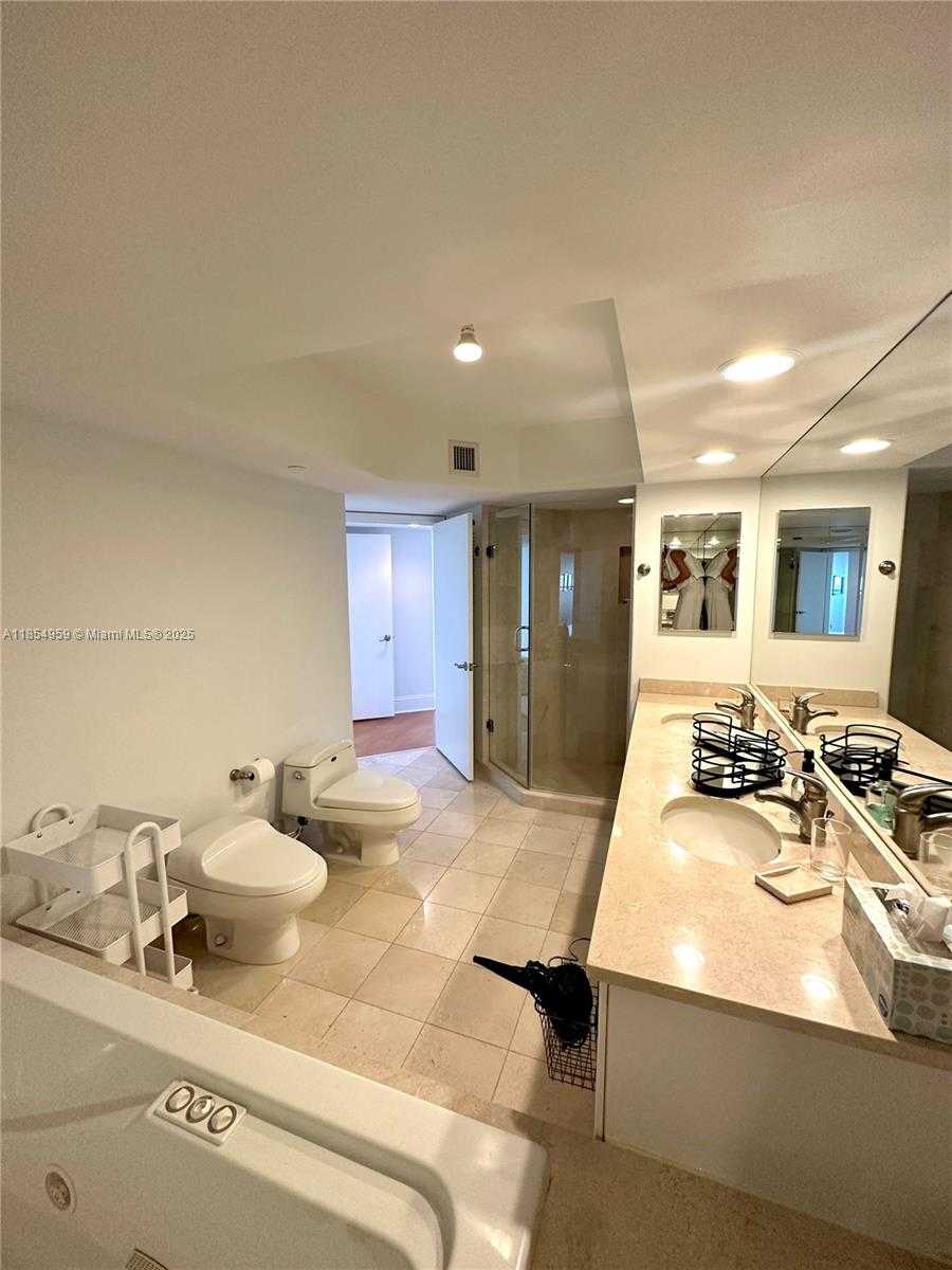 Small Image of 16500 COLLINS AVE #1453, Sunny Isles Beach Number 27