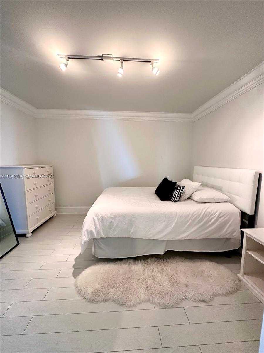 Small Image of 16500 COLLINS AVE #1453, Sunny Isles Beach Number 34