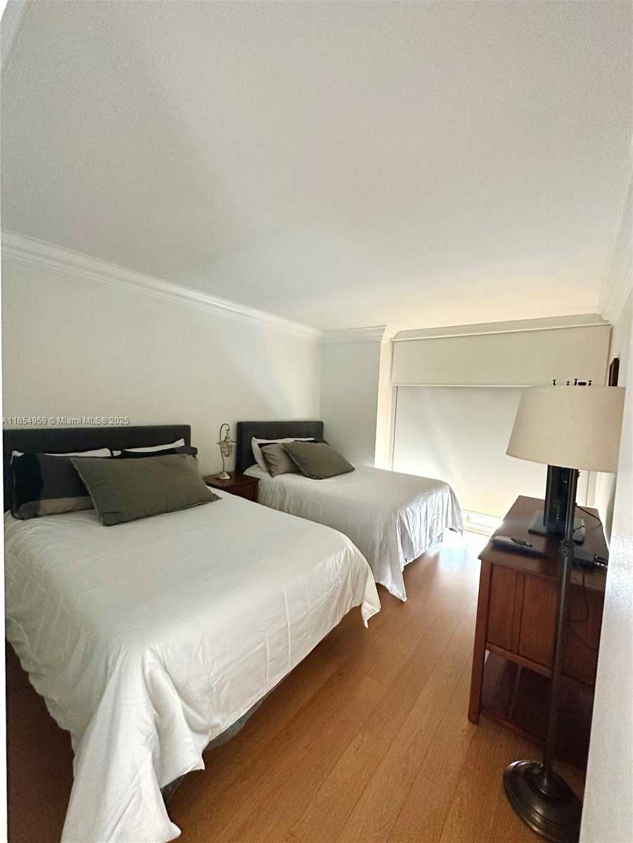 Small Image of 16500 COLLINS AVE #1453, Sunny Isles Beach Number 38