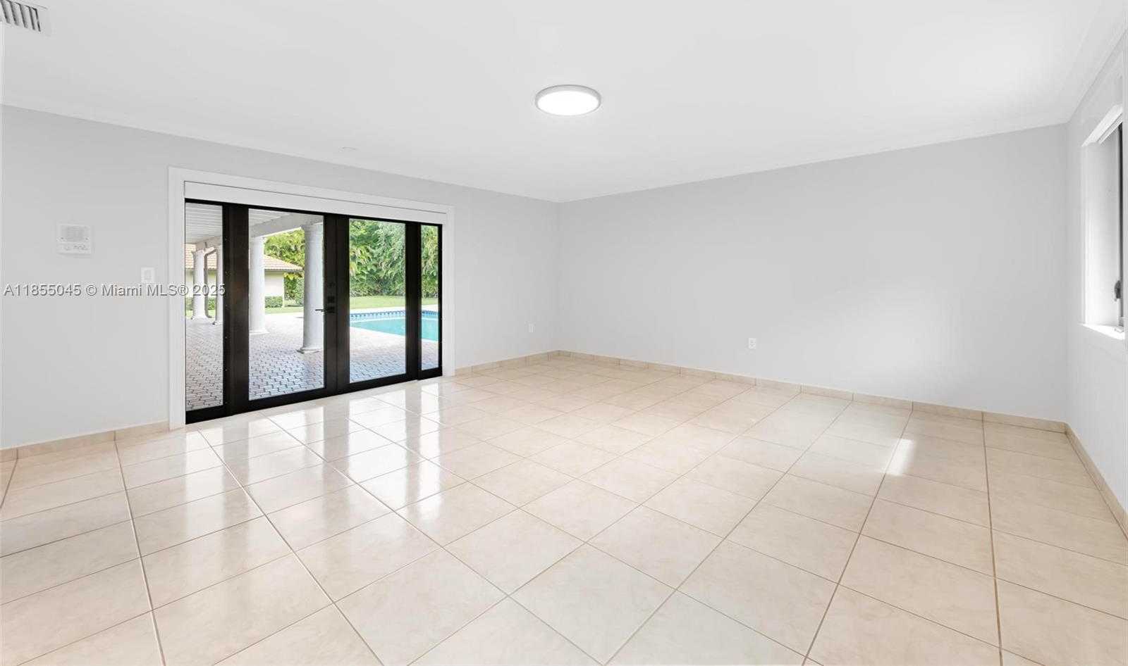 Small Image of 9255 SOUTH WEST 108TH ST, Miami Number 20