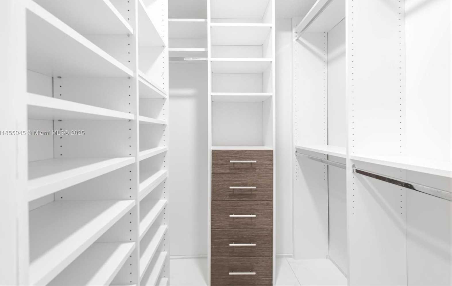 Small Image of 9255 SOUTH WEST 108TH ST, Miami Number 24