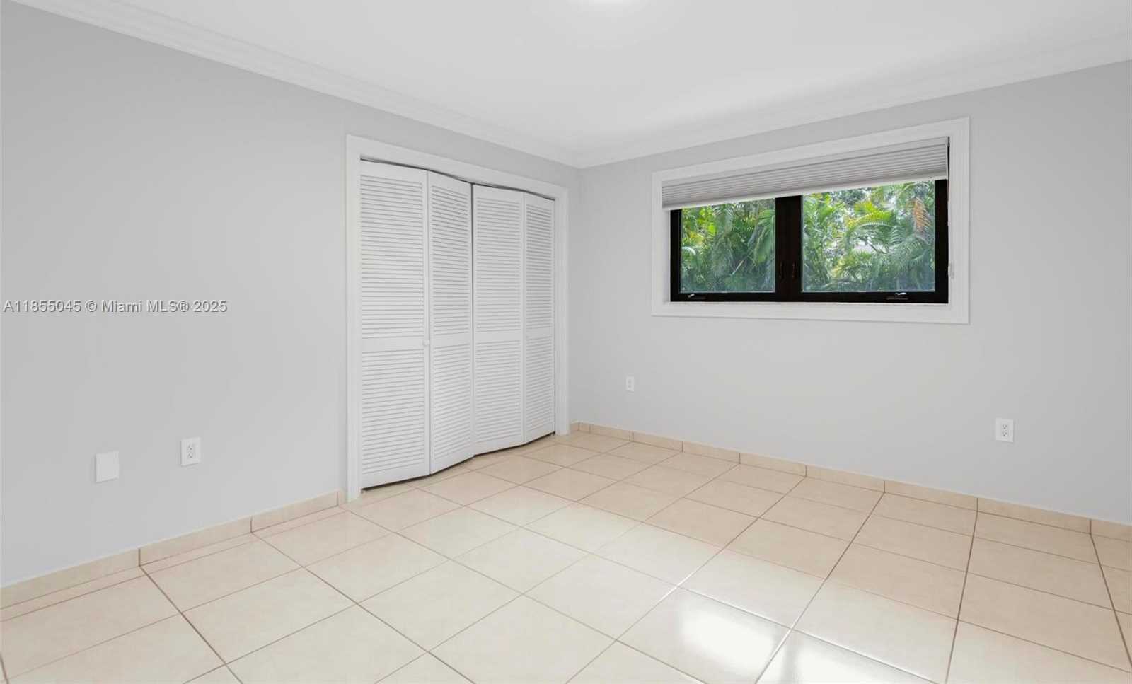 Small Image of 9255 SOUTH WEST 108TH ST, Miami Number 25