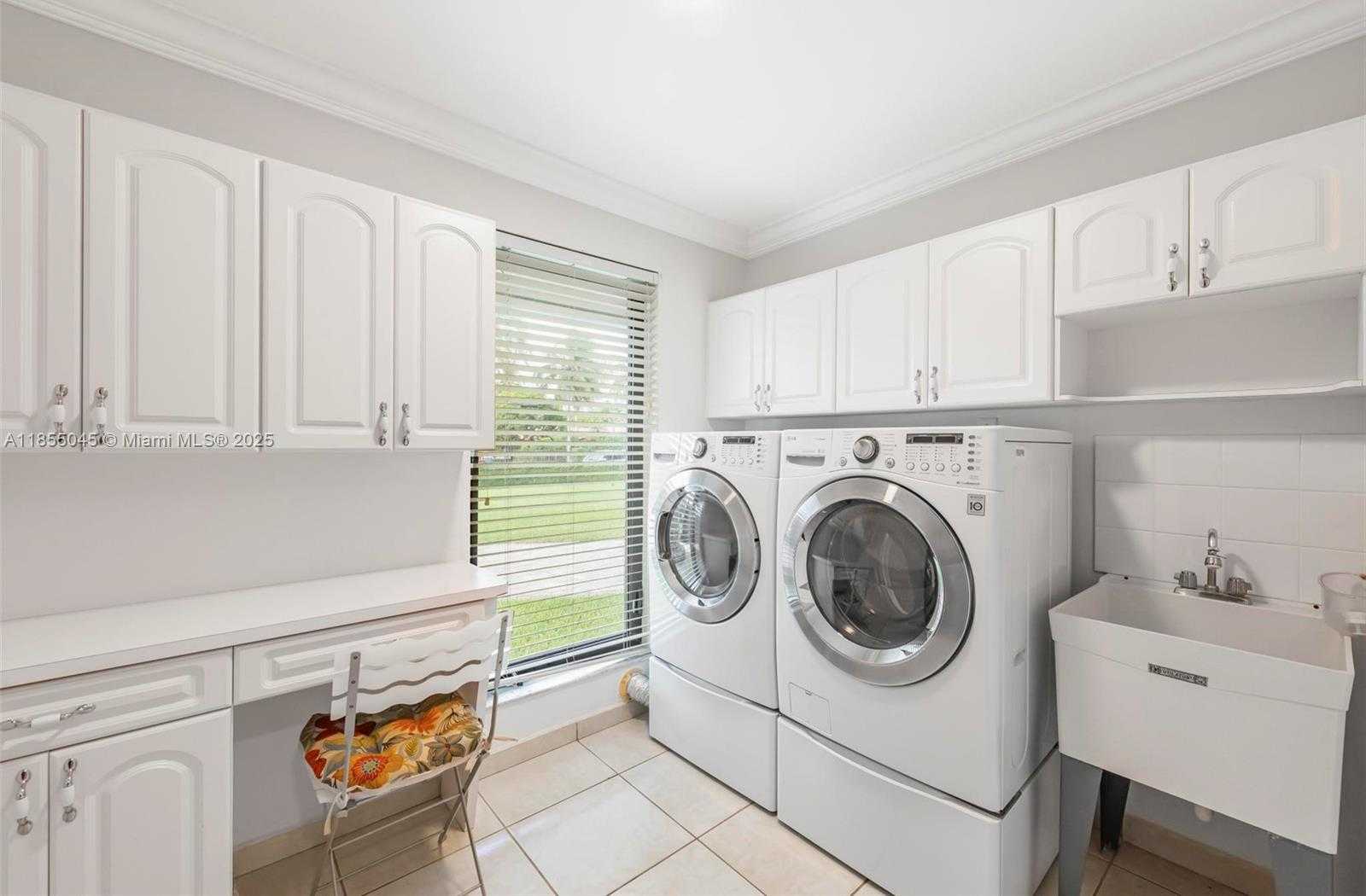 Small Image of 9255 SOUTH WEST 108TH ST, Miami Number 32