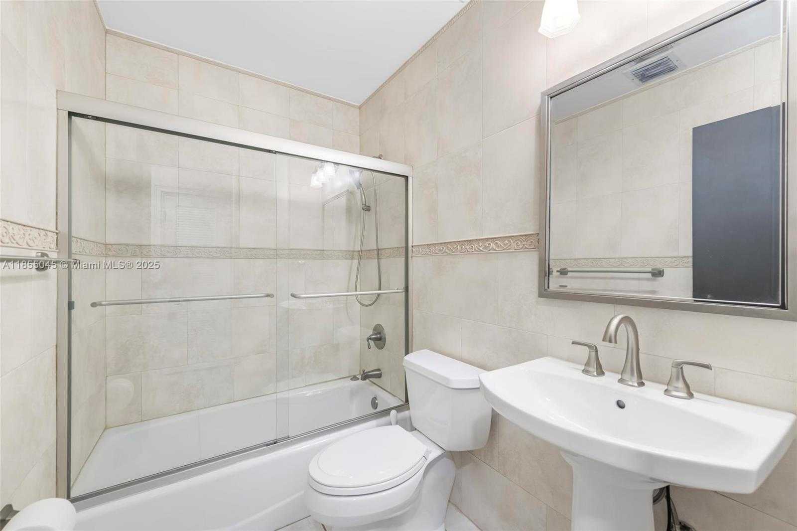 Small Image of 9255 SOUTH WEST 108TH ST, Miami Number 33