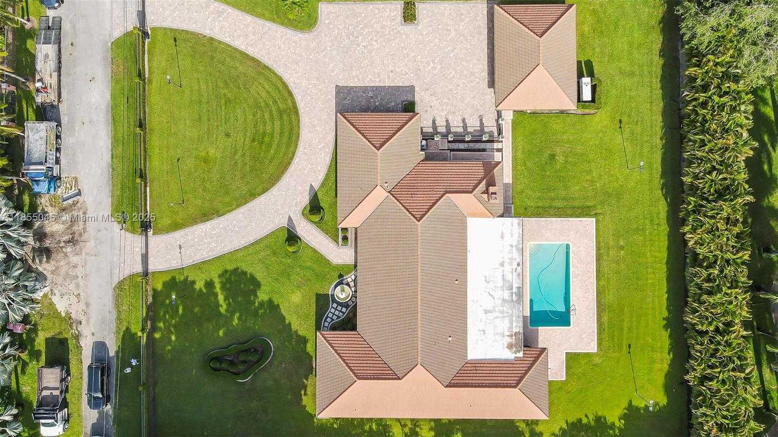 Small Image of 9255 SOUTH WEST 108TH ST, Miami Number 47