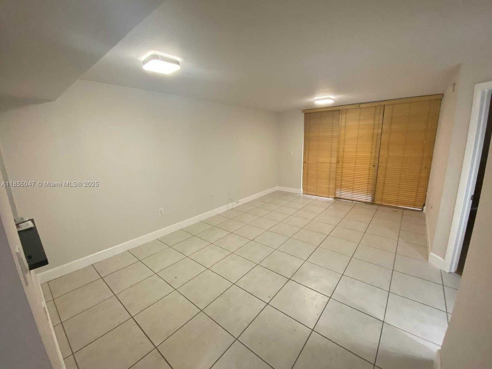 Small Image of 8275 SOUTH WEST 152ND AVE #D-102, Miami Number 5