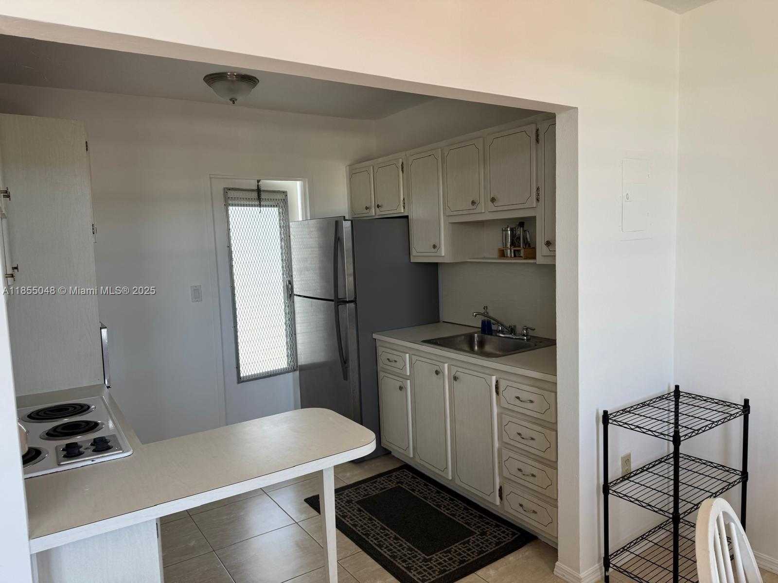 Small Image of 7800 CARLYLE AVE #6C, Miami Beach Number 10
