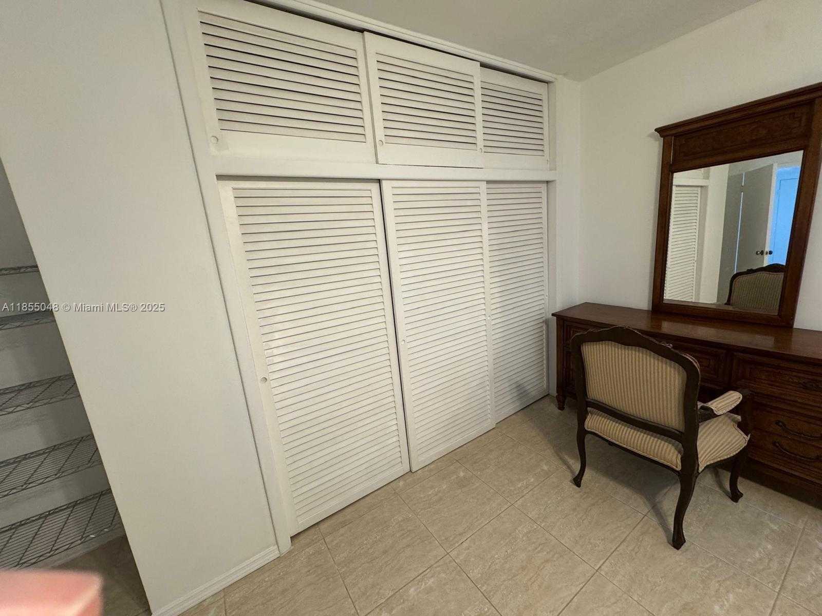 Small Image of 7800 CARLYLE AVE #6C, Miami Beach Number 17