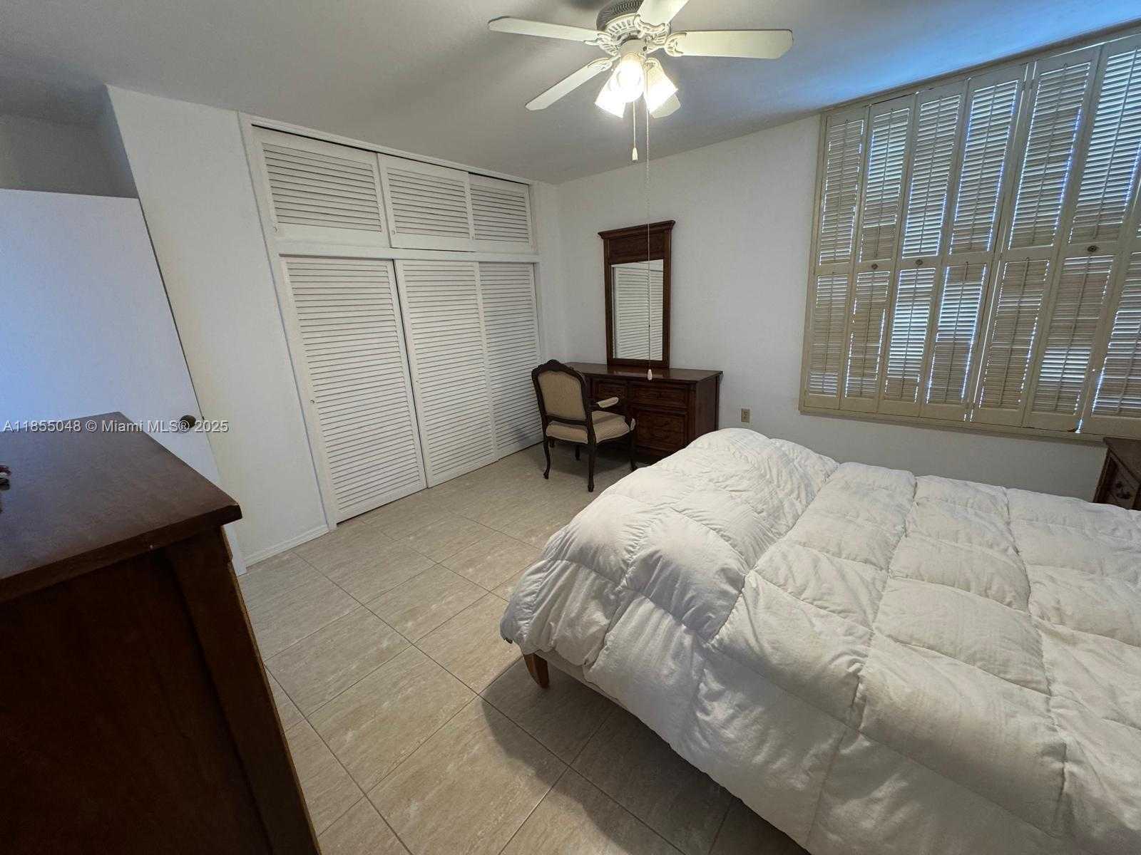 Small Image of 7800 CARLYLE AVE #6C, Miami Beach Number 19