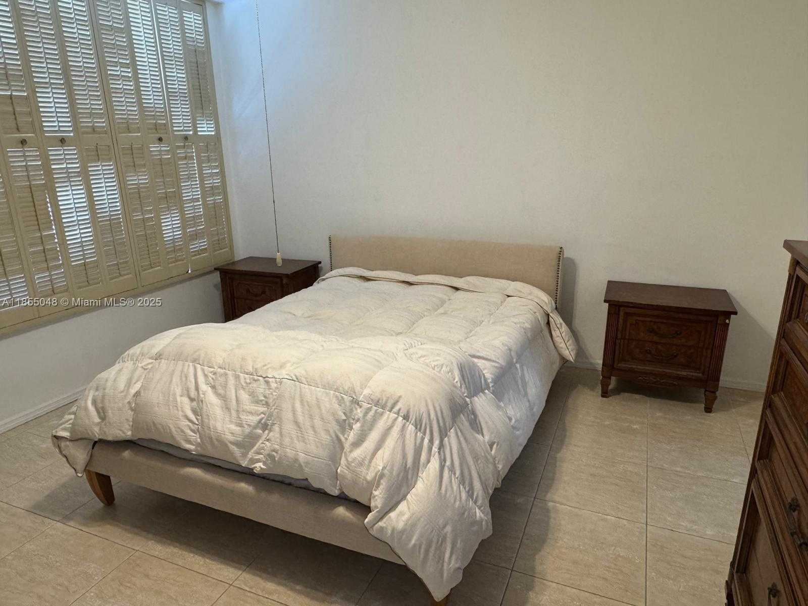 Small Image of 7800 CARLYLE AVE #6C, Miami Beach Number 21