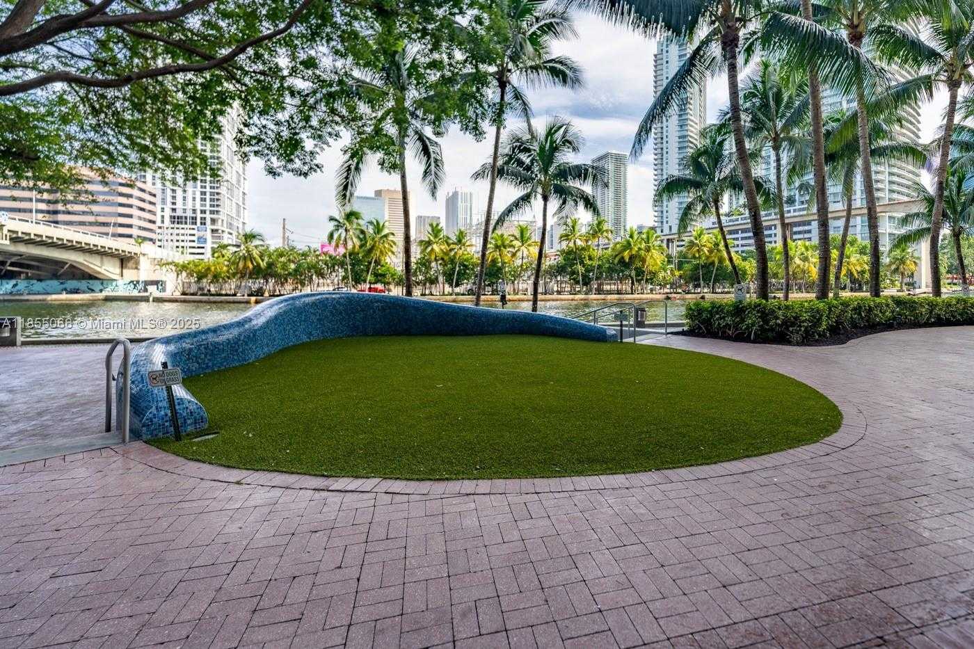 Small Image of 185 SOUTH WEST 7TH ST #2808, Miami Number 57