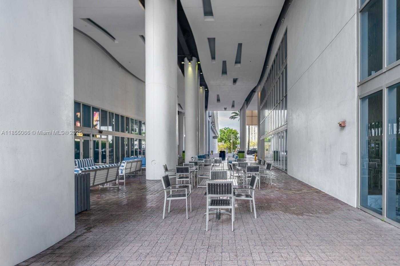 Small Image of 185 SOUTH WEST 7TH ST #2808, Miami Number 58