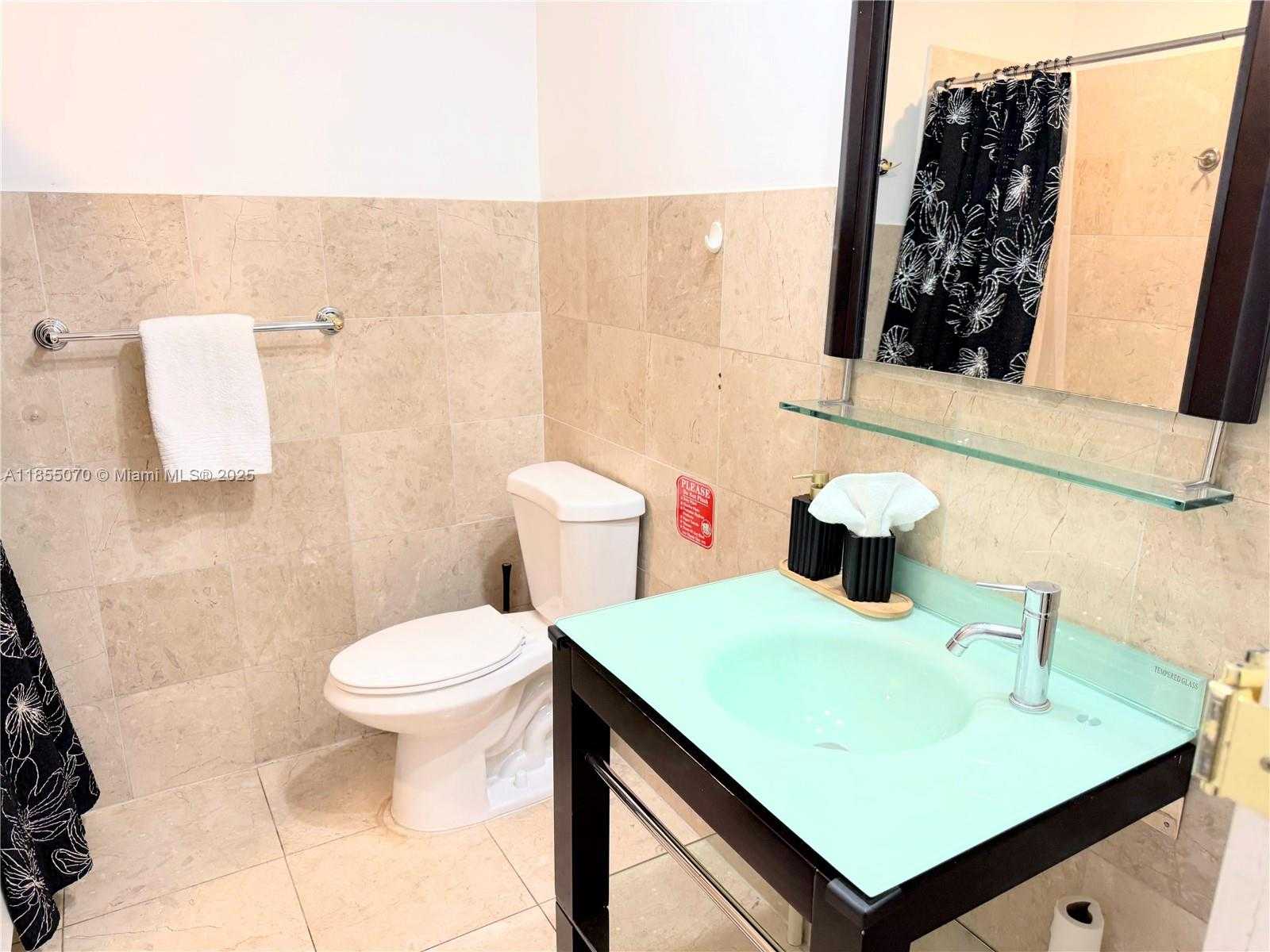 Small Image of 20429 NORTH EAST 10TH CT RD #20429, Miami Number 31