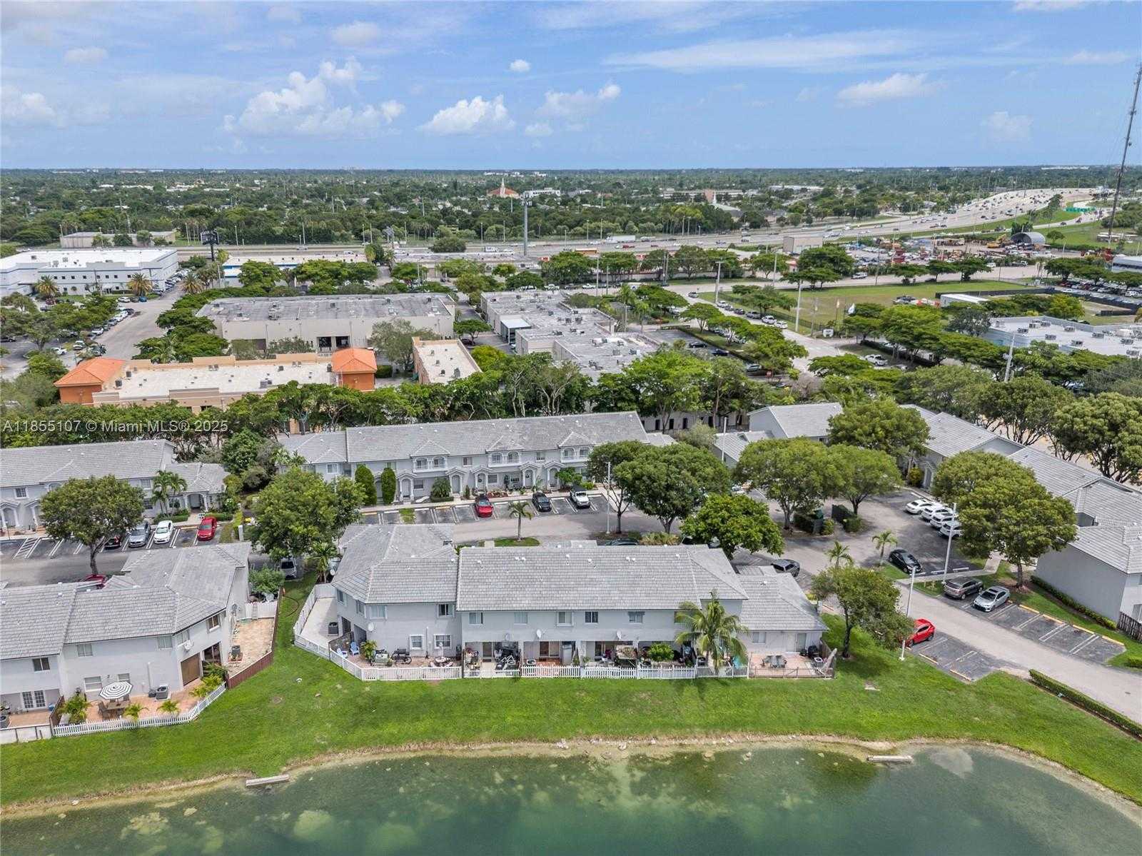 Small Image of 14308 SOUTH WEST 120TH CT #8-9, Miami Number 32