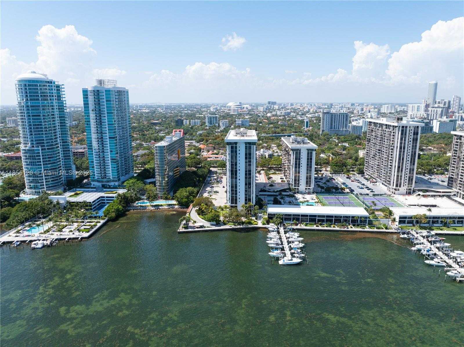Small Image of 1925 BRICKELL AVE #D610, Miami Number 4