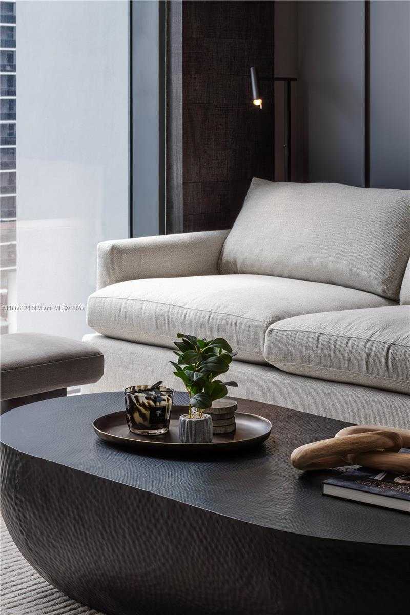 Small Image of 88 SOUTH WEST 7TH ST #1807, Miami Number 10