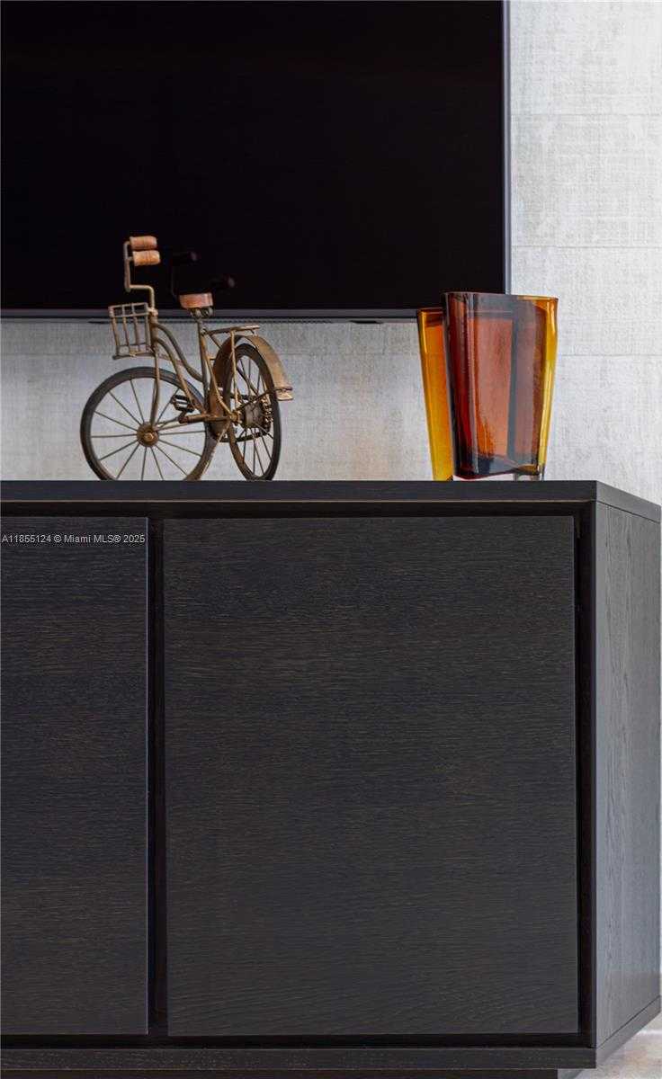 Small Image of 88 SOUTH WEST 7TH ST #1807, Miami Number 25