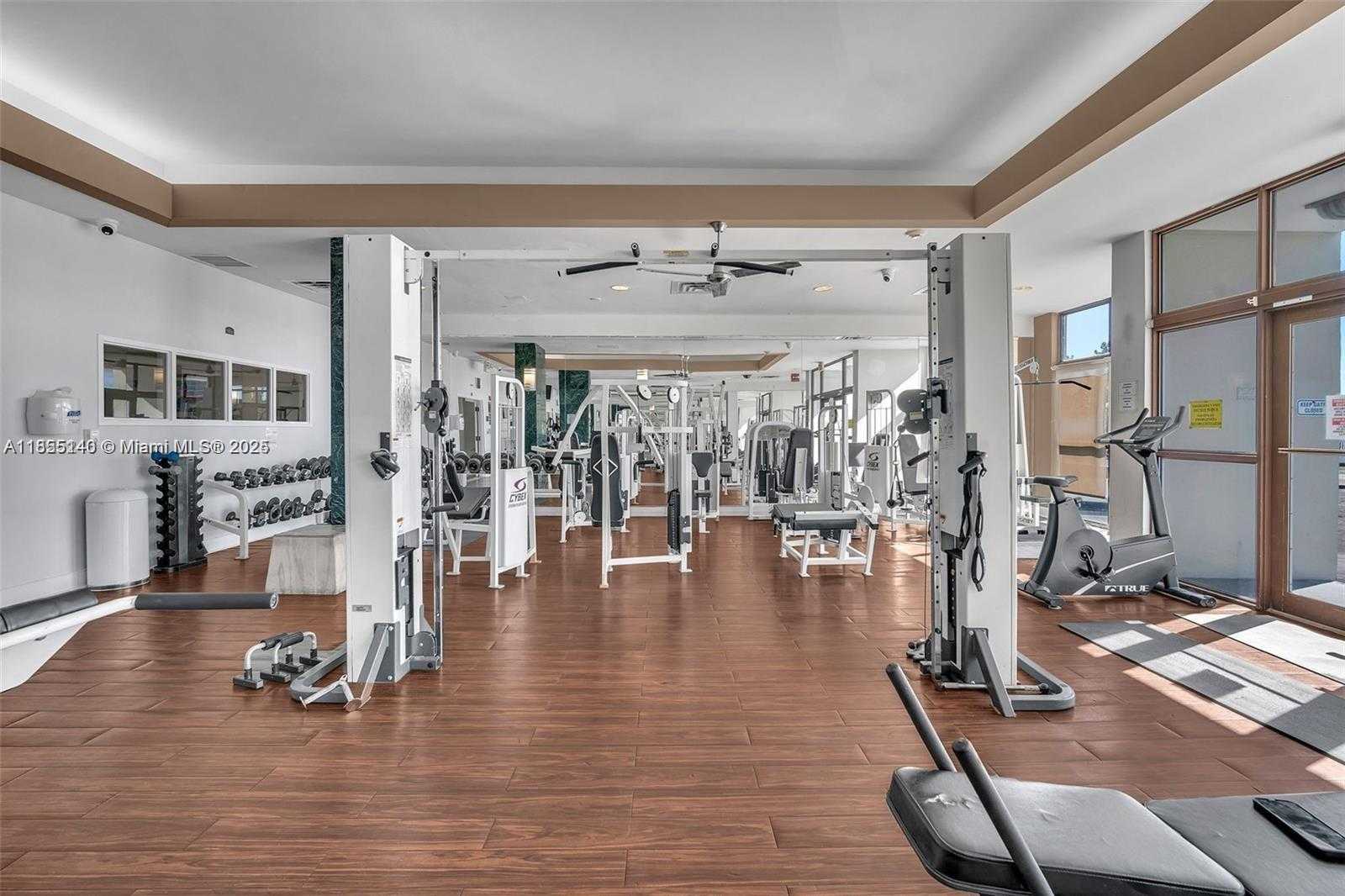 Small Image of 6770 INDIAN CREEK DR #5S, Miami Beach Number 27