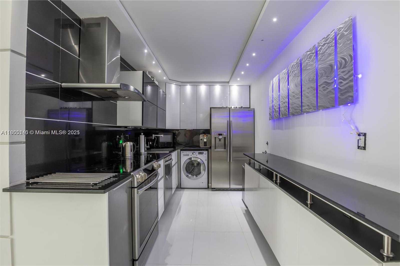 Small Image of 6770 INDIAN CREEK DR #5S, Miami Beach Number 9