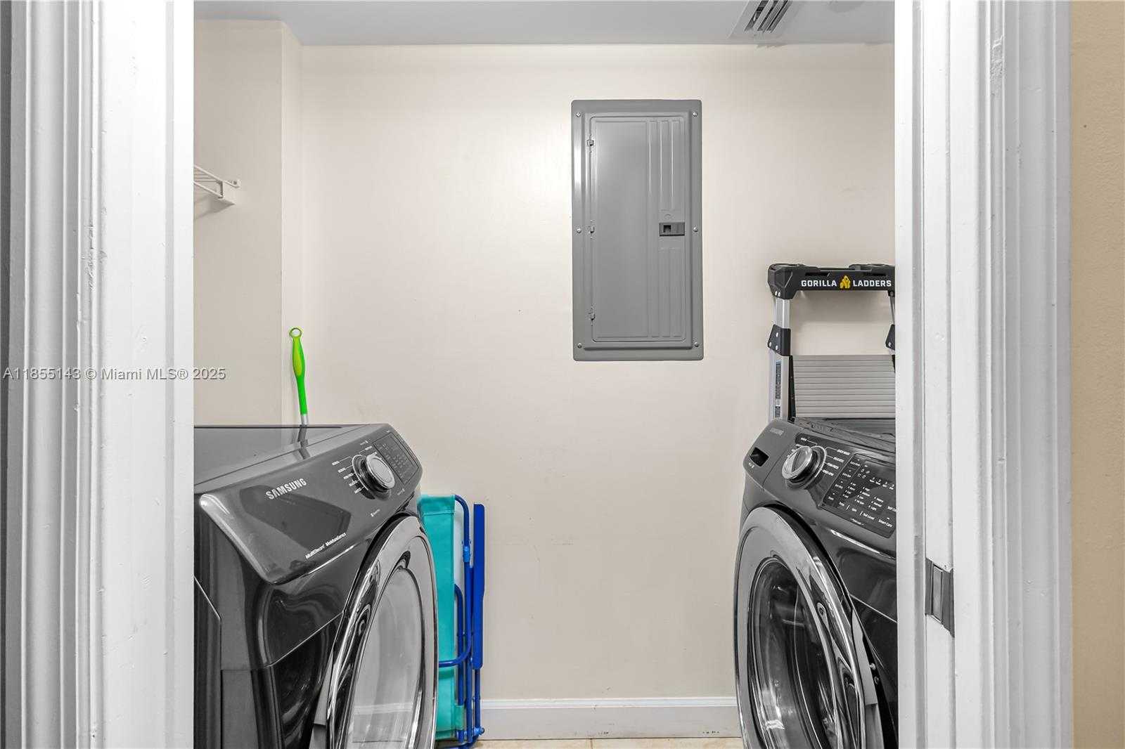 Small Image of 6917 COLLINS AVE #1608, Miami Beach Number 24