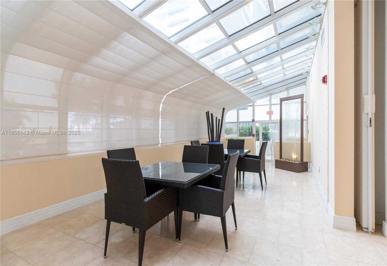 Small Image of 6917 COLLINS AVE #1608, Miami Beach Number 31