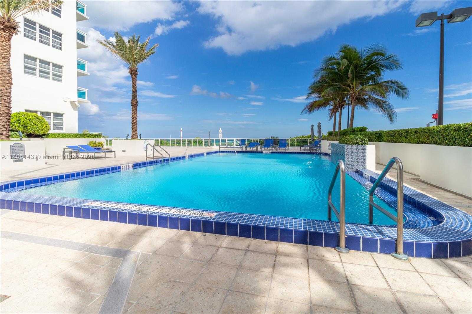 Small Image of 6917 COLLINS AVE #1608, Miami Beach Number 37