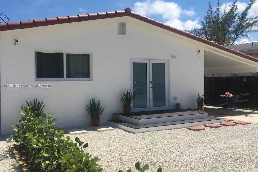 Small Image of 350 NORTH WEST 50TH ST, Miami Number 2