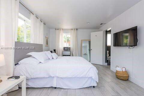 Small Image of 350 NORTH WEST 50TH ST, Miami Number 22
