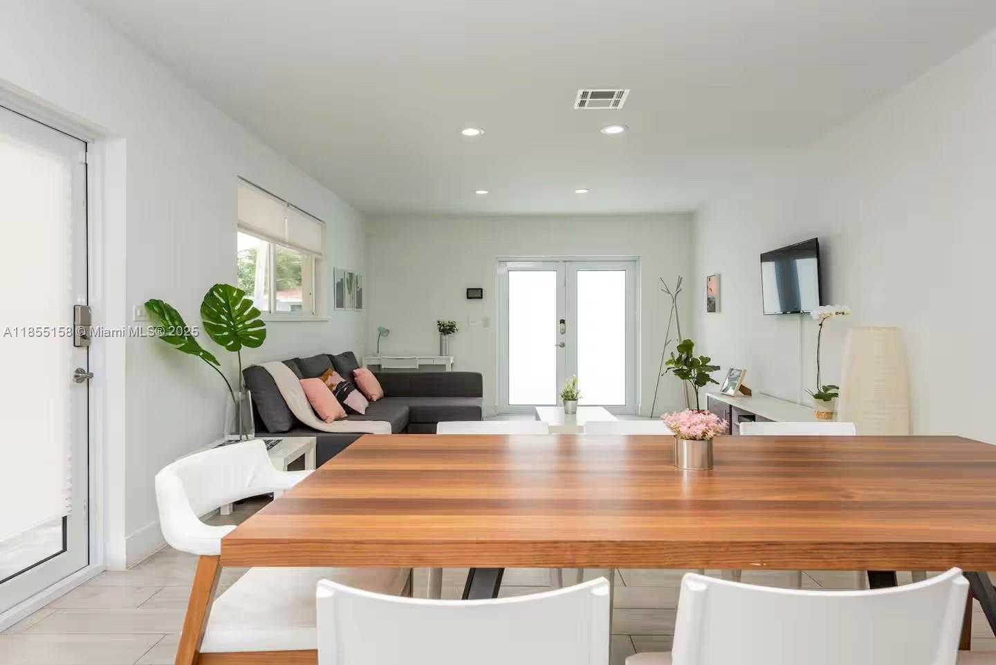 Small Image of 350 NORTH WEST 50TH ST, Miami Number 6