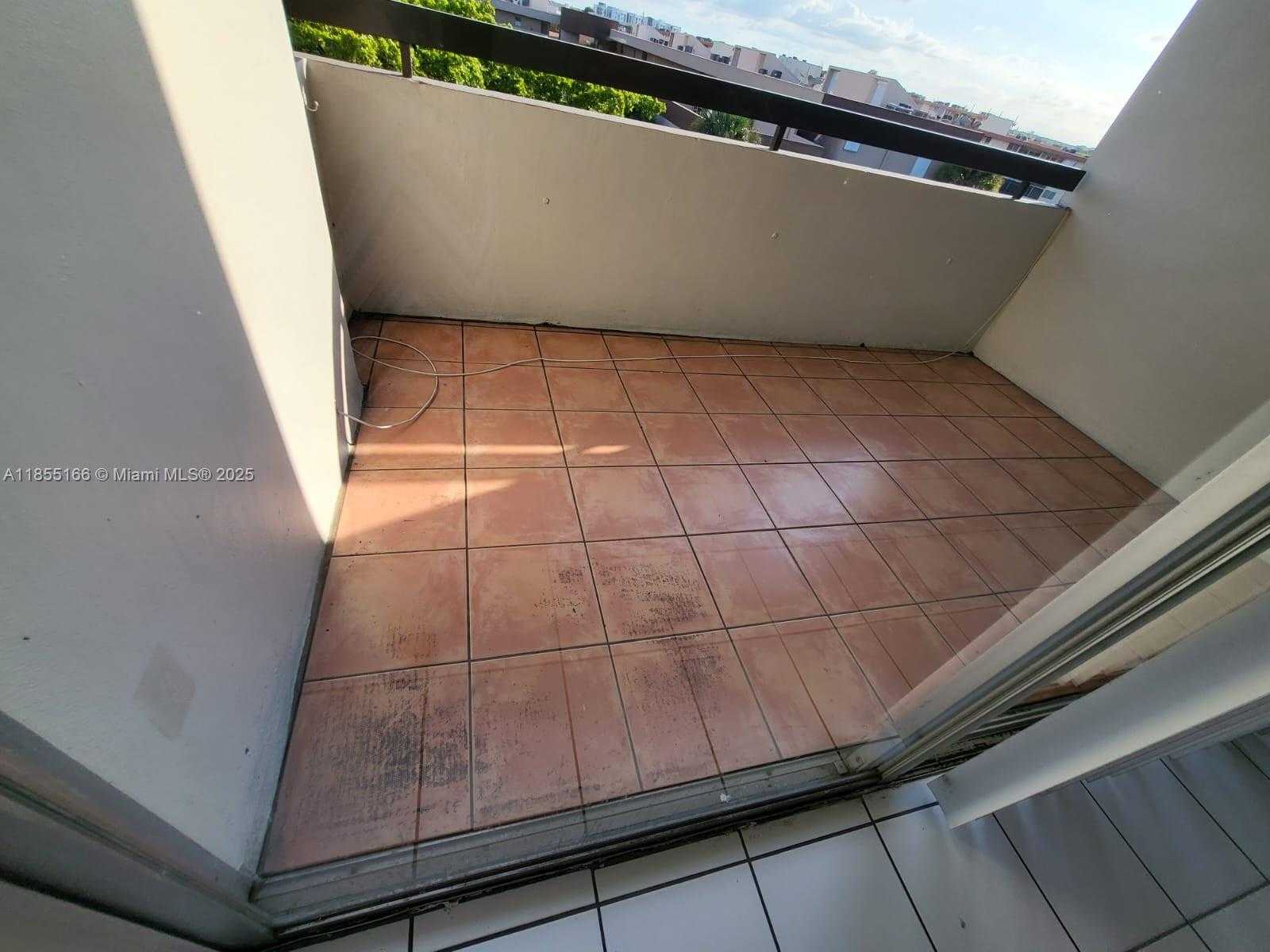 Small Image of 802 NORTH WEST 87 AV #517, Miami Number 10