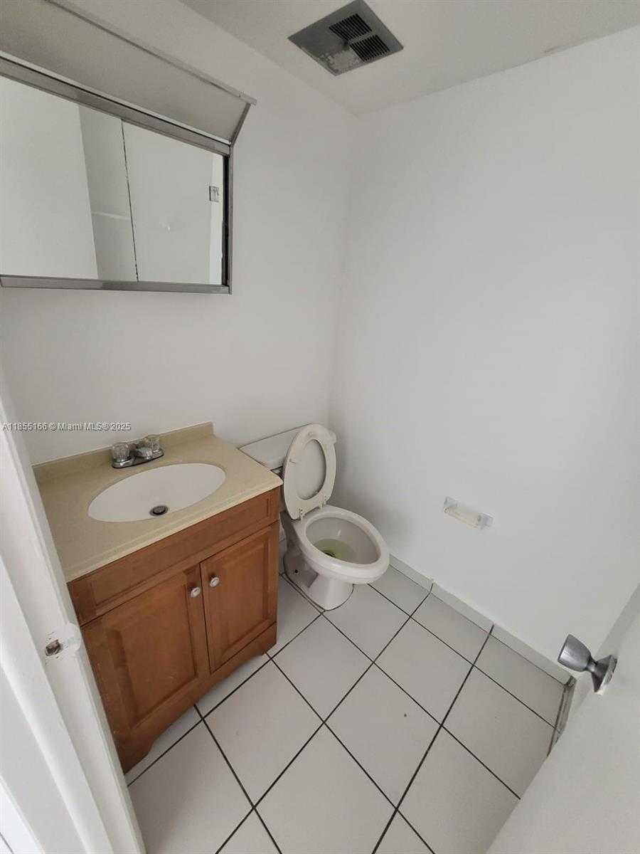 Small Image of 802 NORTH WEST 87 AV #517, Miami Number 13
