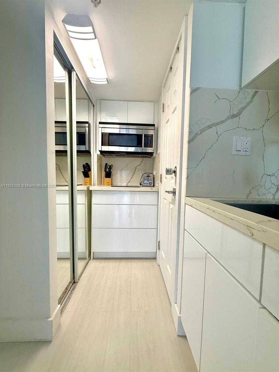Small Image of 19201 COLLINS AVE #309, Sunny Isles Beach Number 13