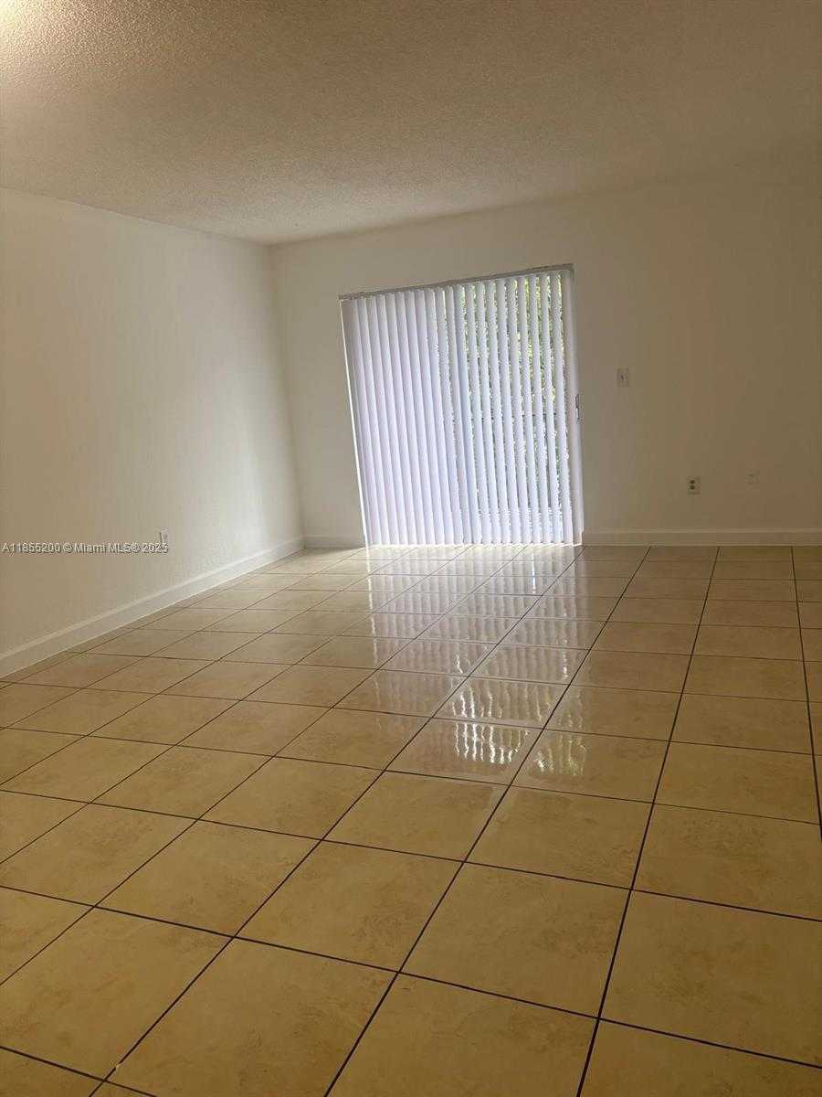 Small Image of 4400 WEST 16TH AVE #332, Hialeah Number 7