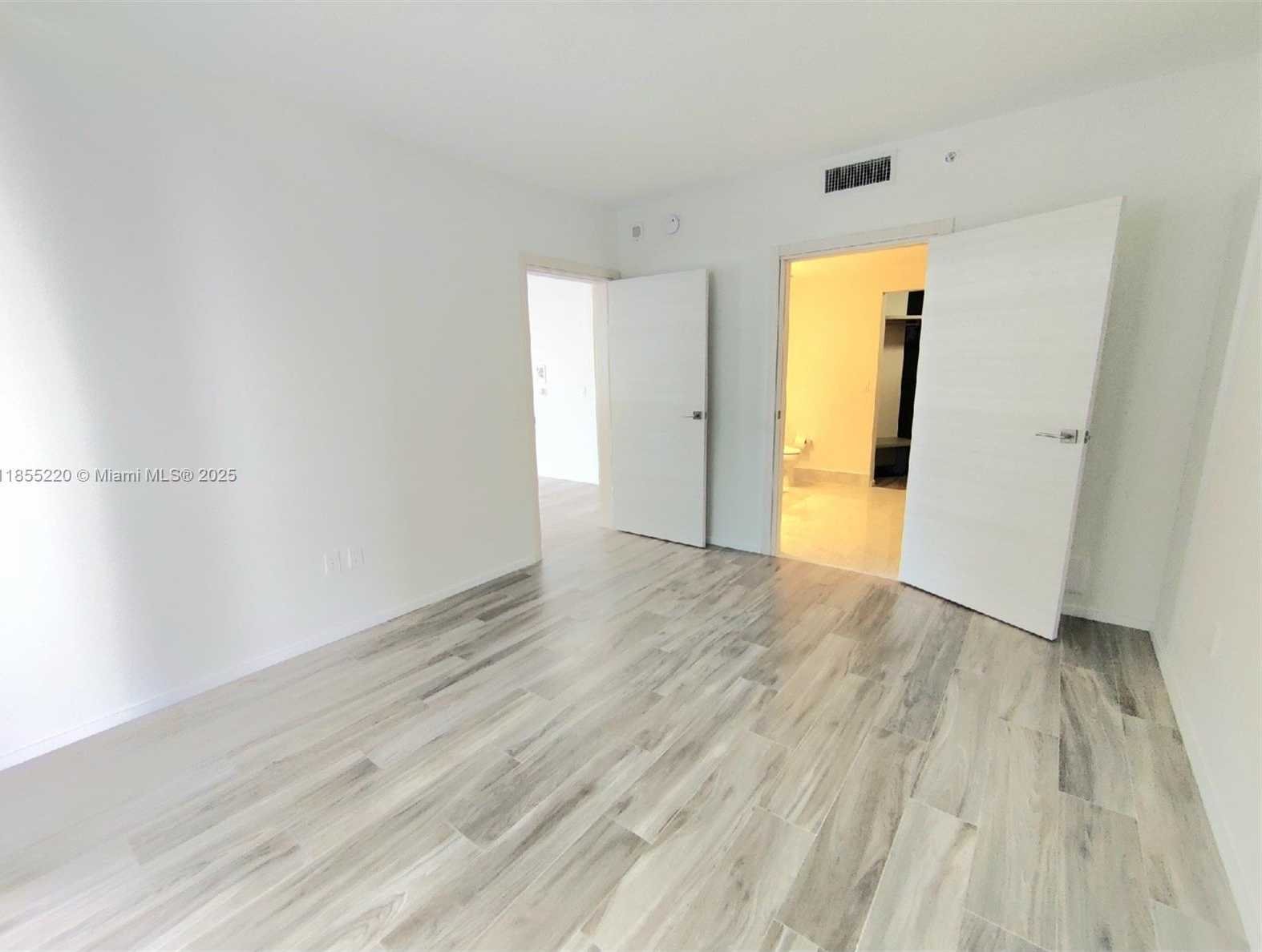 Small Image of 801 SOUTH MIAMI AVE #2405, Miami Number 14