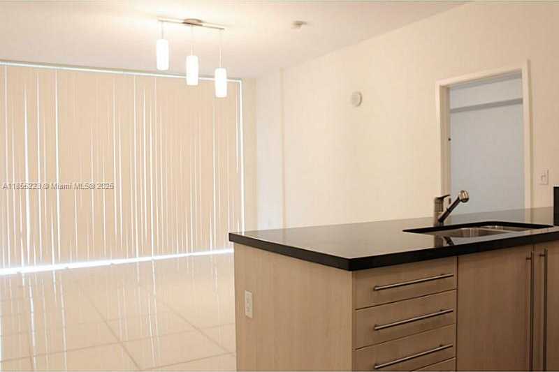 Small Image of 79 SOUTH WEST 12TH ST #2404-S, Miami Number 5