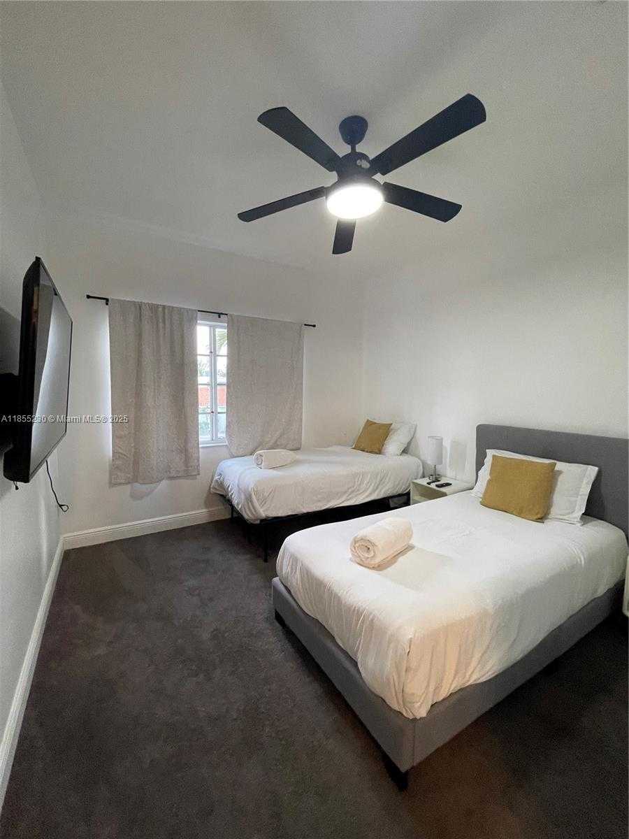 Small Image of 3450 NORTH WEST 17TH TER #3450, Oakland Park Number 11