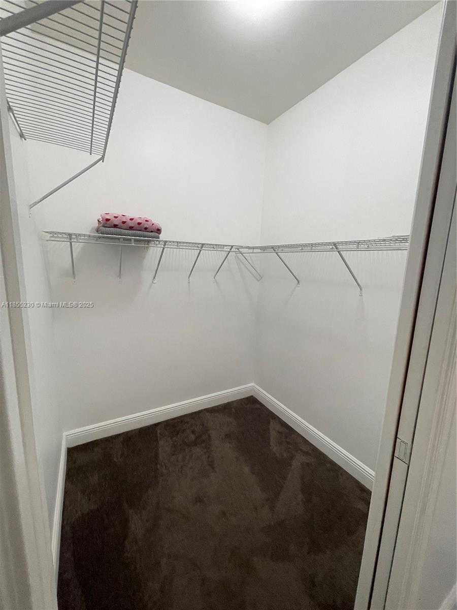 Small Image of 3450 NORTH WEST 17TH TER #3450, Oakland Park Number 16