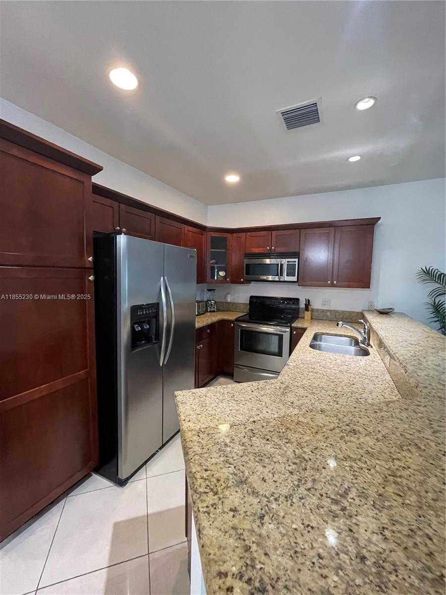 Small Image of 3450 NORTH WEST 17TH TER #3450, Oakland Park Number 5