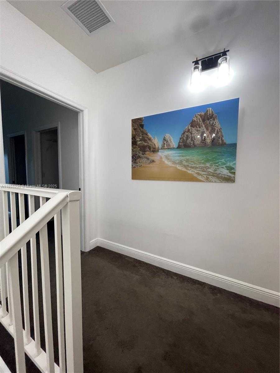 Small Image of 3450 NORTH WEST 17TH TER #3450, Oakland Park Number 6