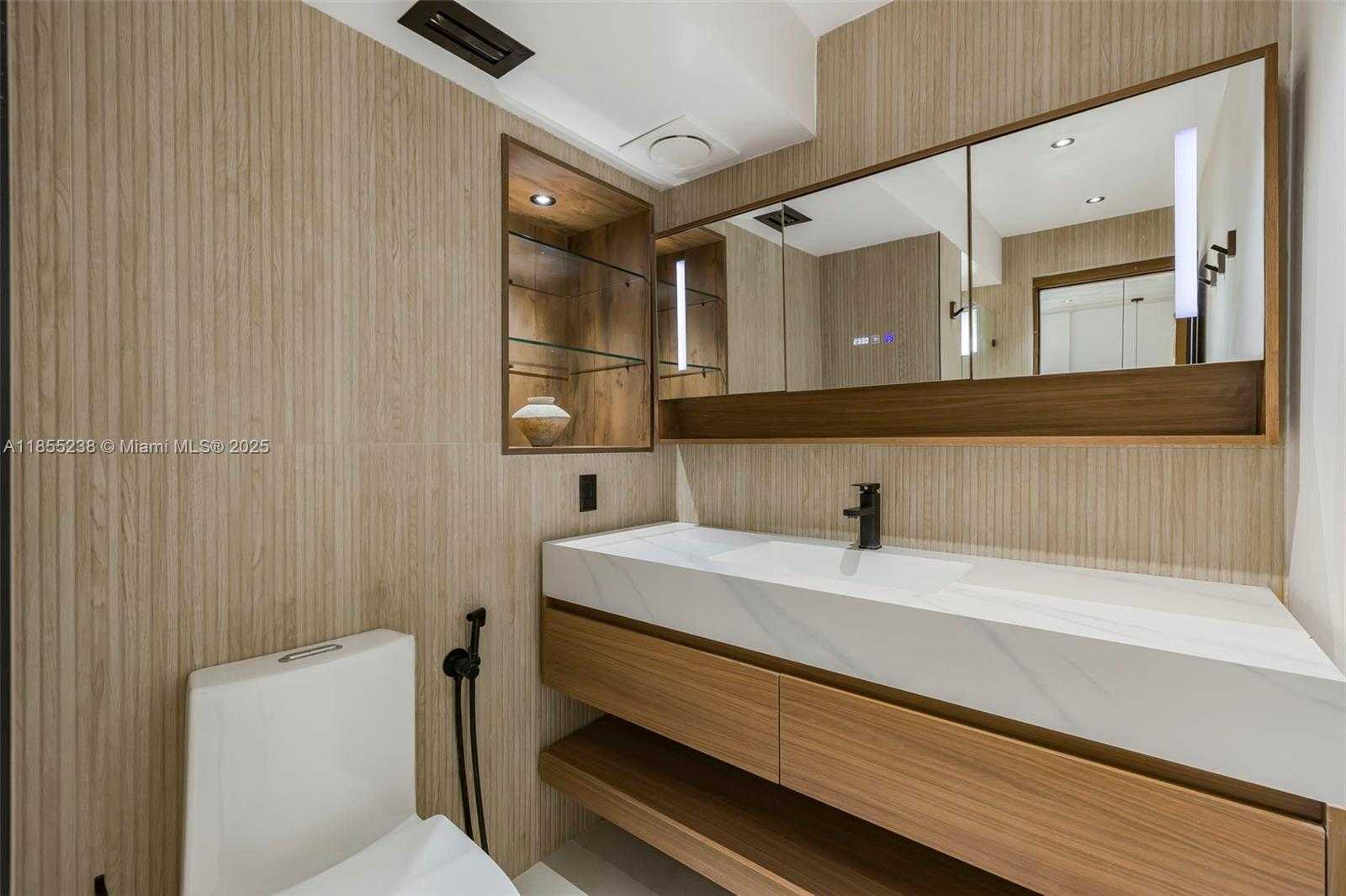 Small Image of 9511 COLLINS AVE #1209, Surfside Number 15