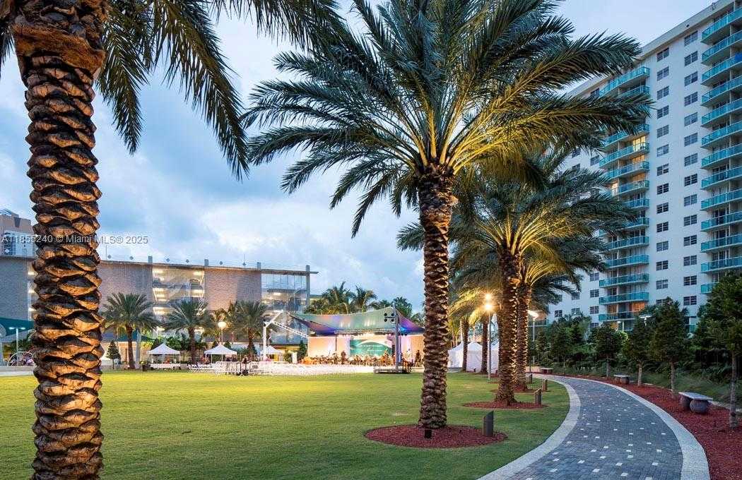 Small Image of 19370 COLLINS AVE #1216, Sunny Isles Beach Number 14