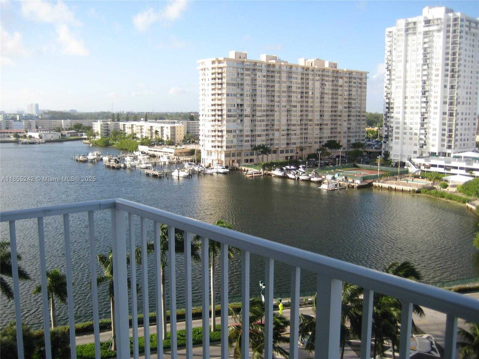 Small Image of 2801 NORTH EAST 183RD ST #1401W, Aventura Number 18