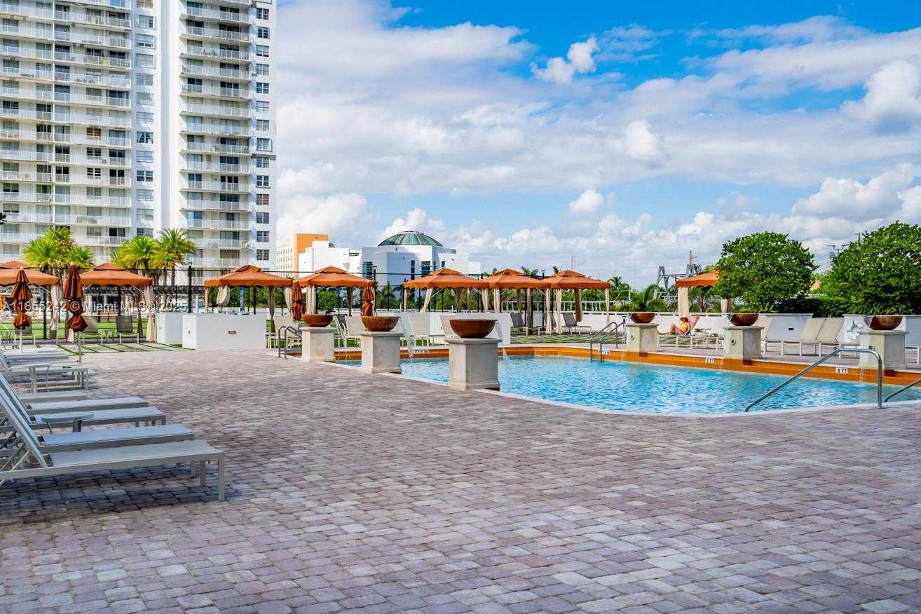 Small Image of 2801 NORTH EAST 183RD ST #1401W, Aventura Number 20